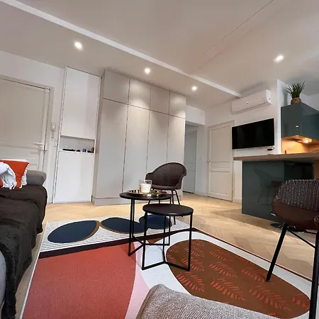 Apartment Lumineux 3 Pieces Pres Des Halles Et De La Plage, Wifi, Clim, Parkings Proches - Fr-1-239-910 Saint-Jean-de-Luz