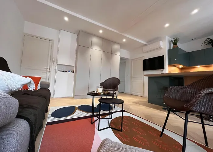 Apartment Lumineux 3 Pieces Pres Des Halles Et De La Plage, Wifi, Clim, Parkings Proches - Fr-1-239-910 Saint-Jean-de-Luz