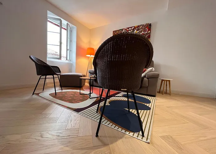 Lumineux 3 Pieces Pres Des Halles Et De La Plage, Wifi, Clim, Parkings Proches - Fr-1-239-910 *